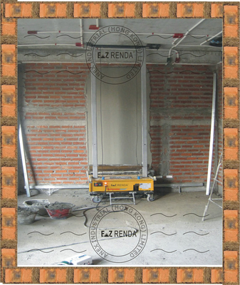 Cement Plaster Rendering Machine EZ RENDA 500mm Width For Mortar Construction