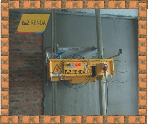 Auto Wall Mortar Rendering Machine 2.2Kw / 380V For Cement Plaster with Patent